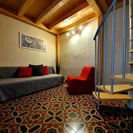 Apartment Lina's House