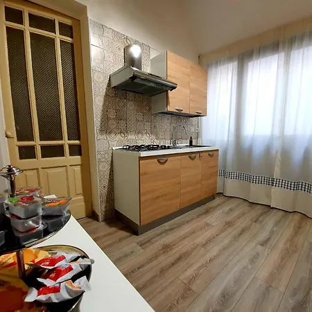 Apartment Lina's House